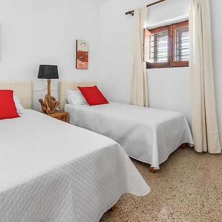 8 Guests Large Villa Near Bossa Beaches & Airport San José Zewnętrze zdjęcie